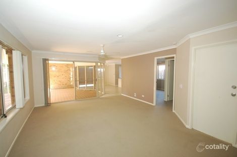 Property photo of 20 Brooklands Circuit Forest Lake QLD 4078