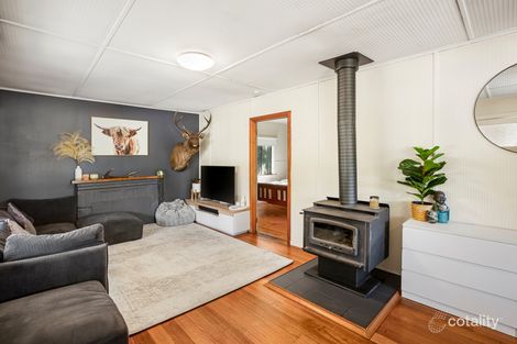 Property photo of 9 Village Way Macs Cove VIC 3723