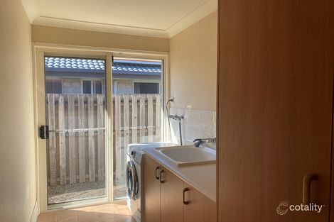 Property photo of 8 Tracey Crescent Varsity Lakes QLD 4227