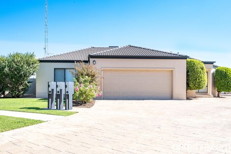 Property photo of 8A East Street Yoogali NSW 2680