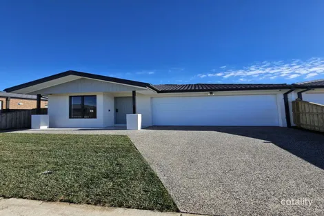 Property photo of 4 Mimosa Drive Beveridge VIC 3753