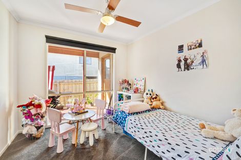 Property photo of 1/5 Keam Crescent San Remo VIC 3925