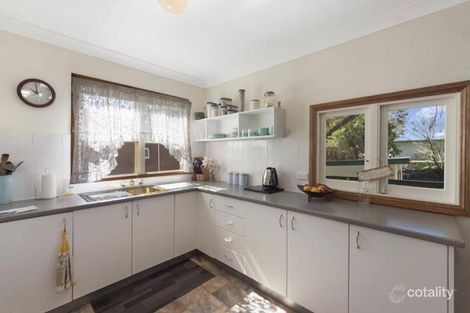 Property photo of 56 Winbin Crescent Gwandalan NSW 2259
