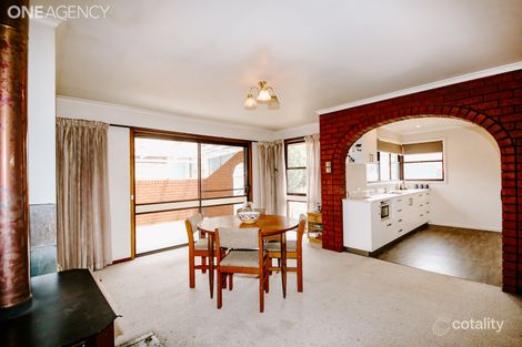 Property photo of 22 Wiena Crescent Miandetta TAS 7310