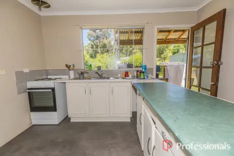 31 Meerup St, Northcliffe, WA 6262