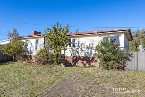 7 Garden Gr, West Moonah, TAS 7009