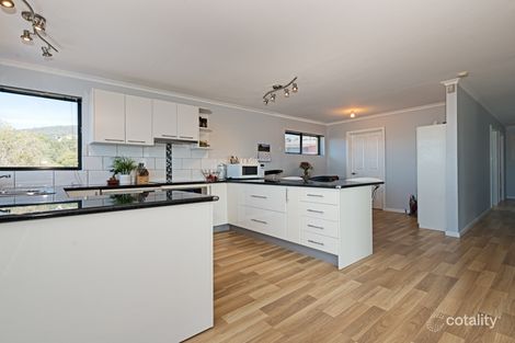 Property photo of 13 Kinarra Crescent Chigwell TAS 7011