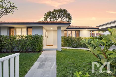 1 Cleopatra St, Palmyra, WA 6157