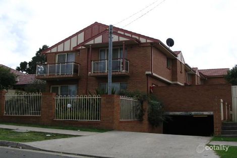 10 Hoskins Ave, Bankstown, NSW 2200