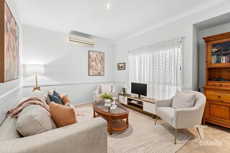 Property photo of 8 Oxford Close Carindale QLD 4152