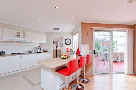 Property photo of 41 Emerald Circuit Craigieburn VIC 3064