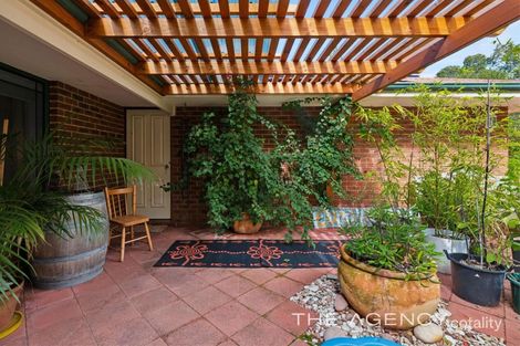 Property photo of 28 Painter Crescent Mundaring WA 6073