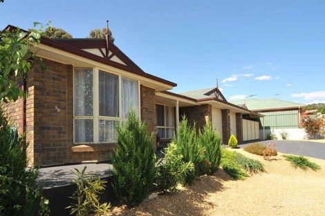 Property photo of 29 William Dyer Drive Williamstown SA 5351