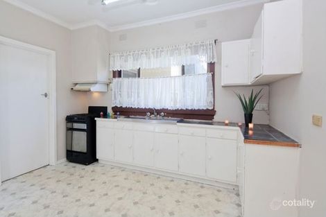 Property photo of 2 Hay Court Noble Park VIC 3174