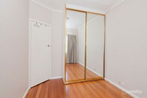 Property photo of 2 Hay Court Noble Park VIC 3174