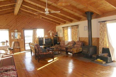 Property photo of 41 Landscape Drive Venus Bay VIC 3956