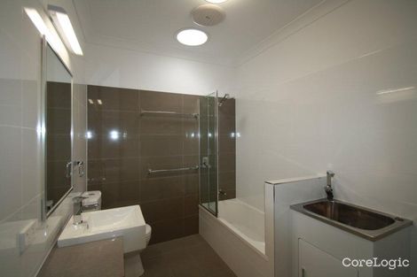 Property photo of 2/72 McLennan Street Albion QLD 4010