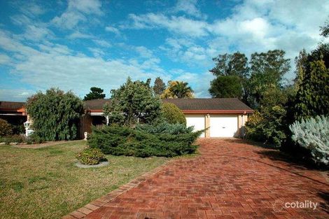 Property photo of 19 Oakhurst Close Avondale NSW 2530