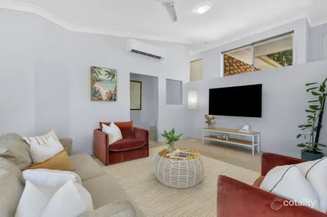Property photo of 16 Bounty Way Pacific Pines QLD 4211