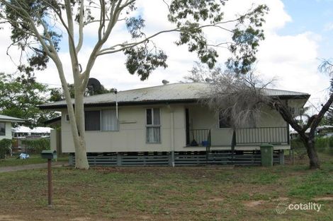 18 Mangrove St, Blackwater, QLD 4717