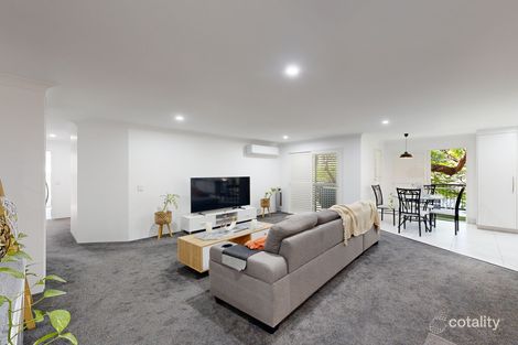 Property photo of 3/69 Fairley Street Indooroopilly QLD 4068