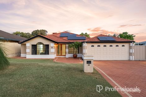 15 Monaltrie Loop, Carramar, WA 6031