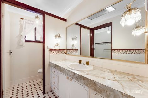 Property photo of 59 Pinaroo Crescent Bradbury NSW 2560