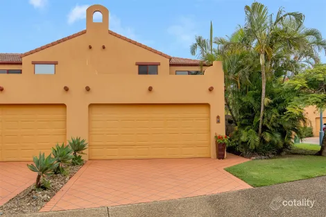 13/8 Woody Views Way, Robina, QLD 4226