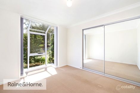 Property photo of 2/30 School Street Kincumber NSW 2251