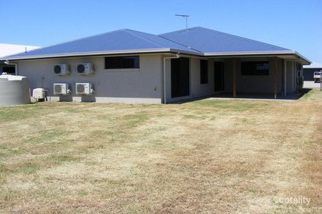 Property photo of 38 Botanical Drive Ooralea QLD 4740