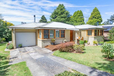 72-74 Govetts Leap Rd, Blackheath, NSW 2785