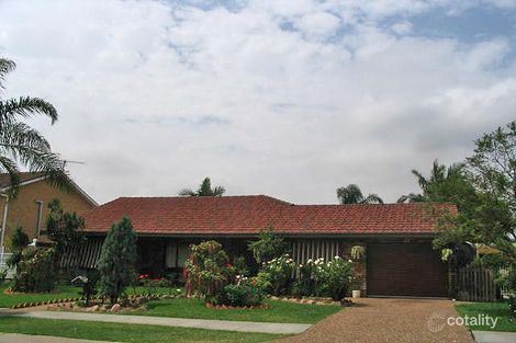 74 Tuncurry St, Bossley Park, NSW 2176