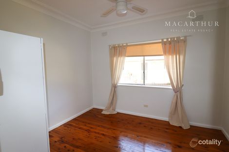 Property photo of 93 Meadow Street Kooringal NSW 2650