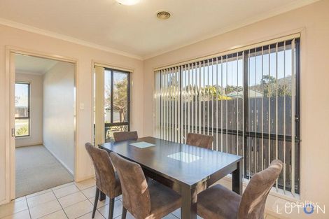 Property photo of 18 Dora Street Jerrabomberra NSW 2619