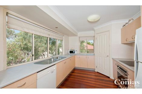 Property photo of 7 Foley Place Sinnamon Park QLD 4073