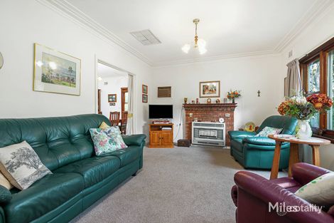 Property photo of 8 Jacka Street Macleod VIC 3085