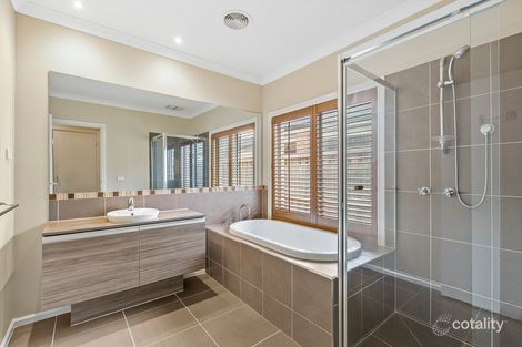 Property photo of 6 Island Way Point Cook VIC 3030