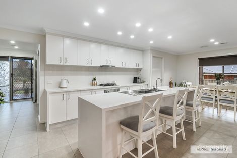 Property photo of 22 Francis Court Kilmore VIC 3764