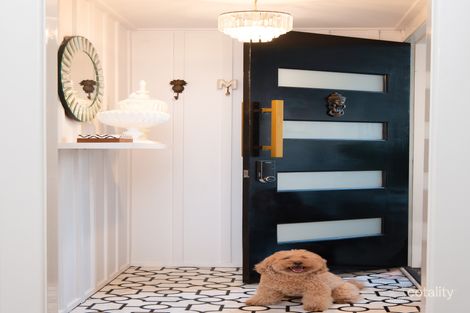 Property photo of 84 Newman Avenue Camp Hill QLD 4152