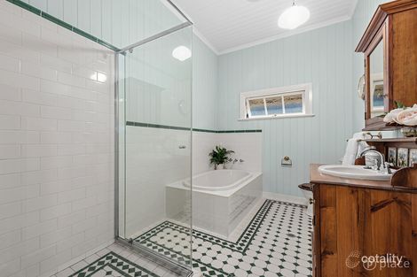 123 Crosby Rd, Hamilton, QLD 4007