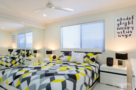 Property photo of 5 Salisbury Place Ooralea QLD 4740