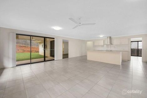 Property photo of 19 Deveney Drive Kirkwood QLD 4680