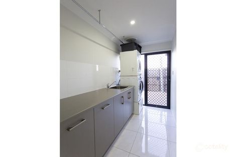 Property photo of 5 Salisbury Place Ooralea QLD 4740