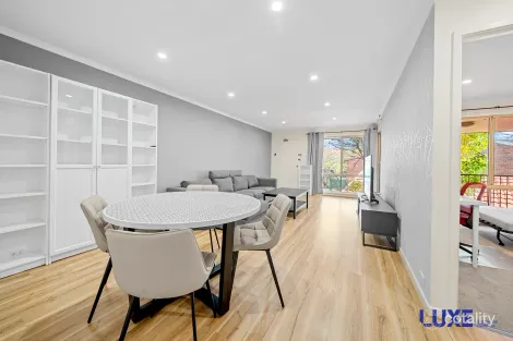 11/44 Jerrabomberra Ave, Narrabundah, ACT 2604