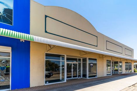 2/210 Winton Rd, Joondalup, WA 6027