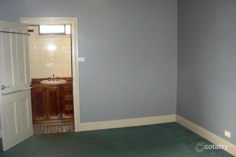 Property photo of 9 Honeysuckle Street Bendigo VIC 3550