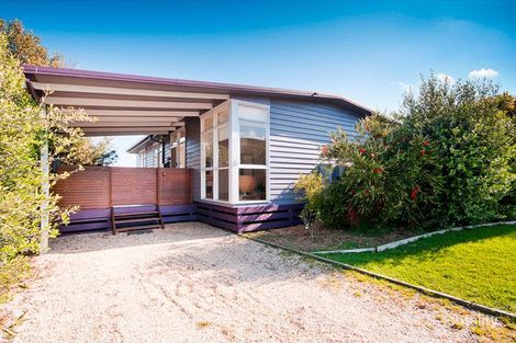 Property photo of 6 Murray Square Apollo Bay VIC 3233