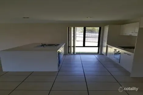 Property photo of 3 Star Place Morayfield QLD 4506