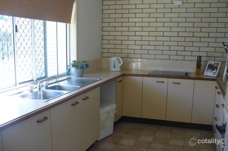 2/7 Gregory St, Golden Beach, QLD 4551