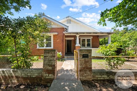 Property photo of 2 Donnelly Avenue Wagga Wagga NSW 2650